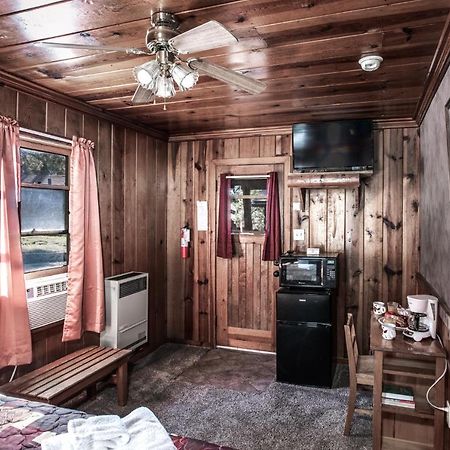 Apache Village 7, Queen Bed, Midtown, Sleeps 2 Ruidoso Exteriör bild