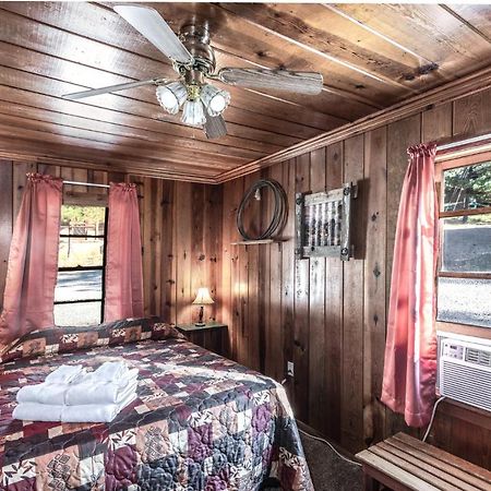 Apache Village 7, Queen Bed, Midtown, Sleeps 2 Ruidoso Exteriör bild
